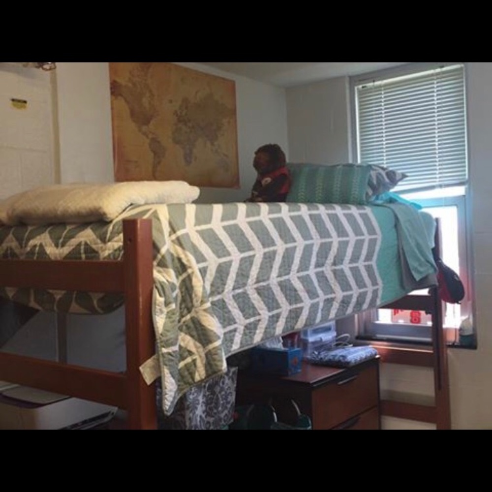 Twin-XL dorm bedding!